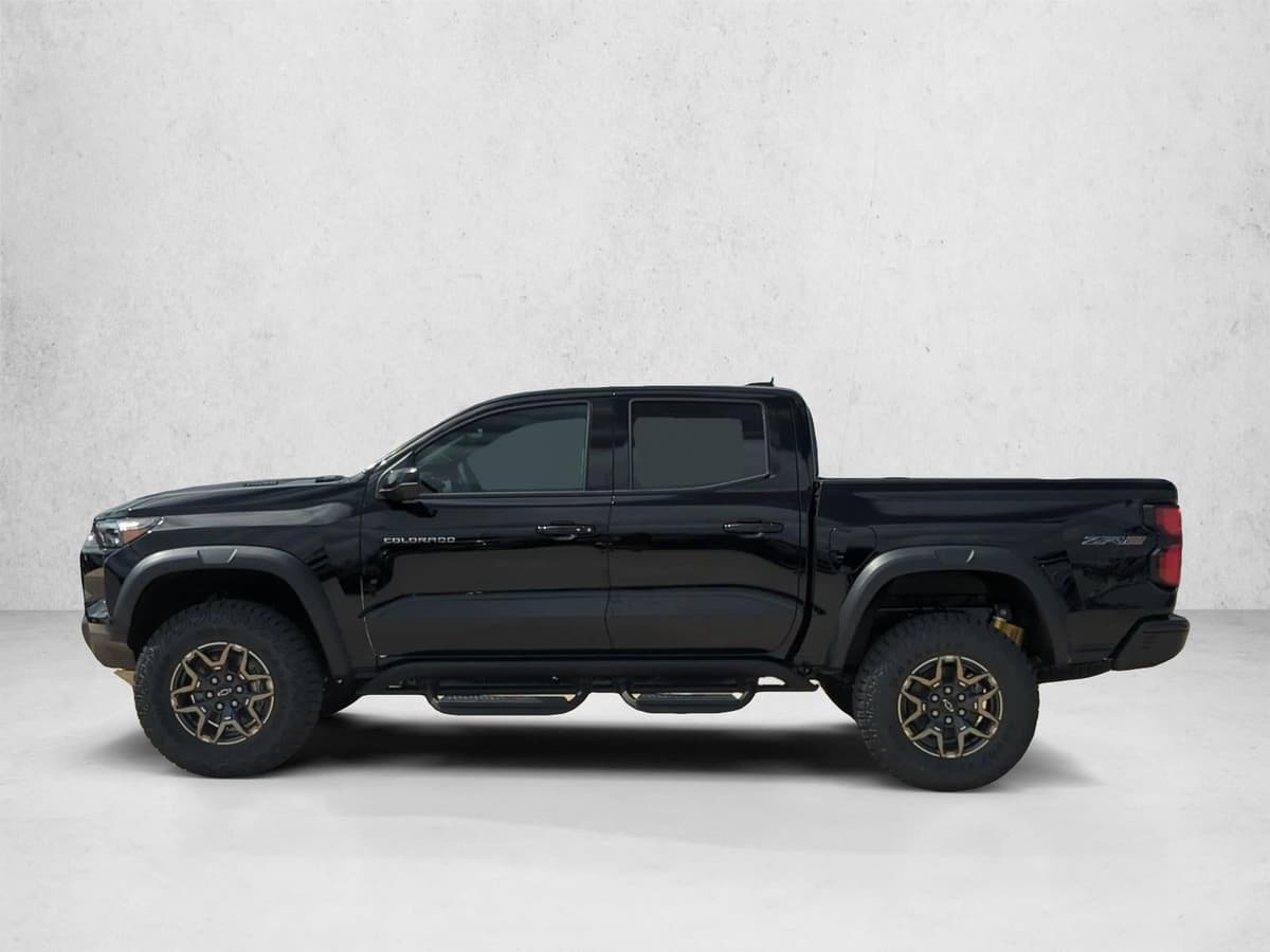 2026 Chevrolet Colorado - Image 5