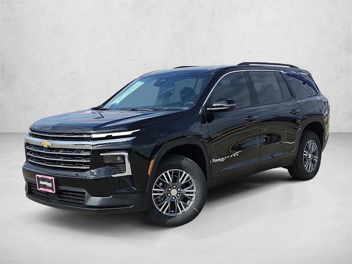 2026 Chevrolet Traverse - Image 1