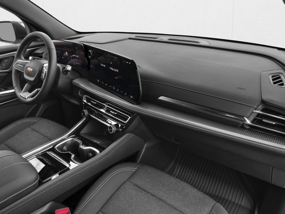 2026 Chevrolet Traverse - Image 11