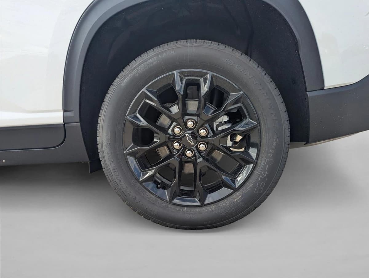 2026 Chevrolet Traverse - Image 10