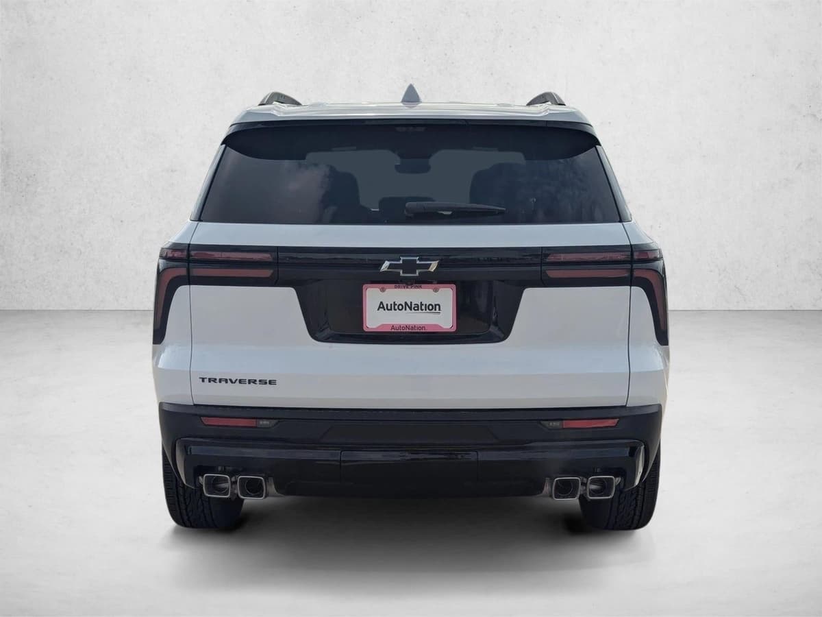 2026 Chevrolet Traverse - Image 8