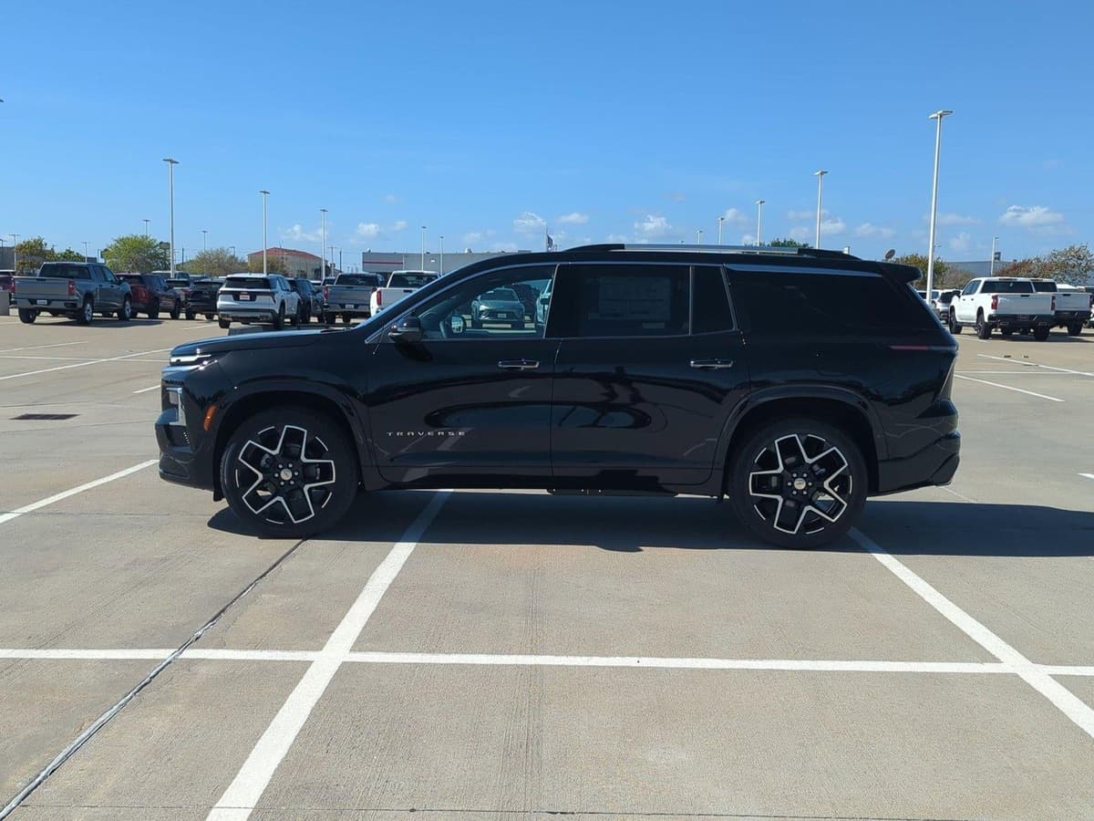 2026 Chevrolet Traverse - Image 5