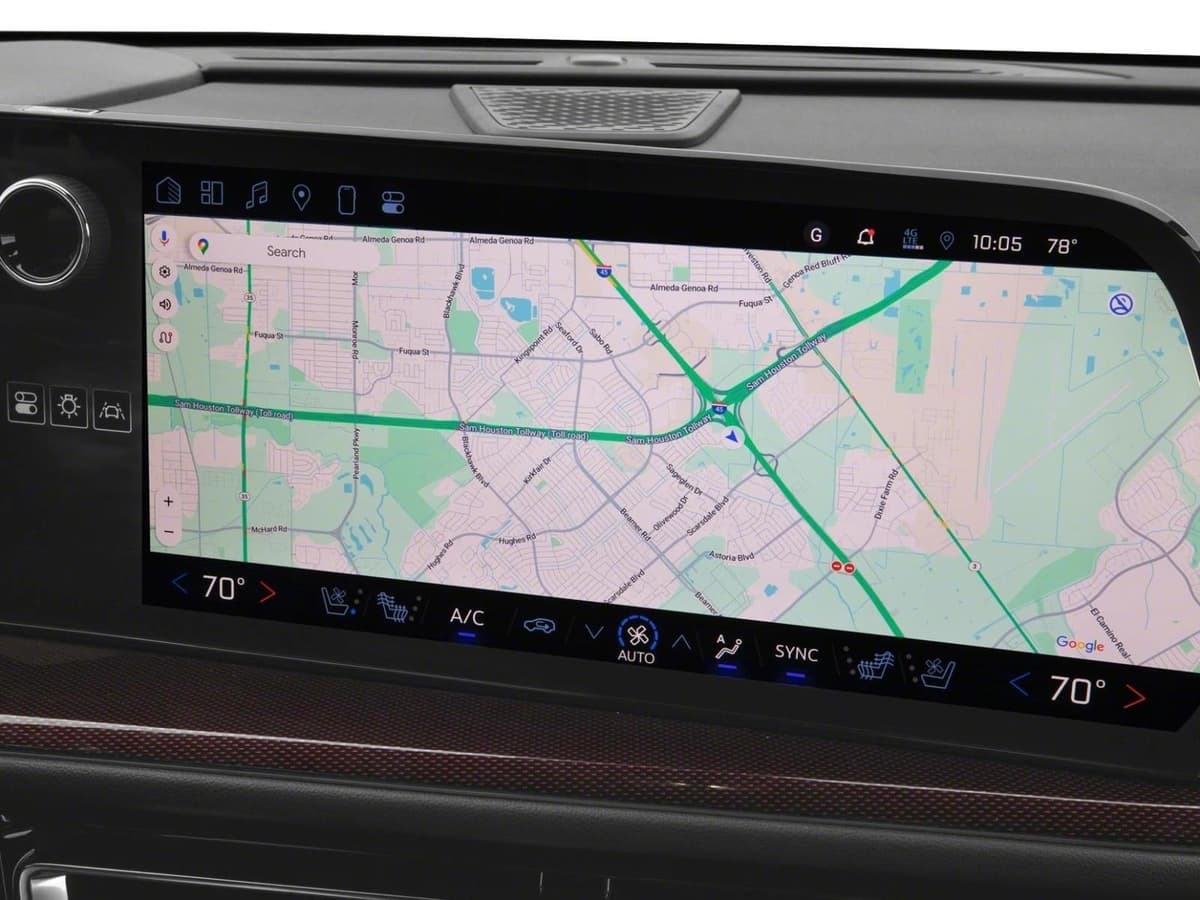 2026 Chevrolet Traverse - Image 12