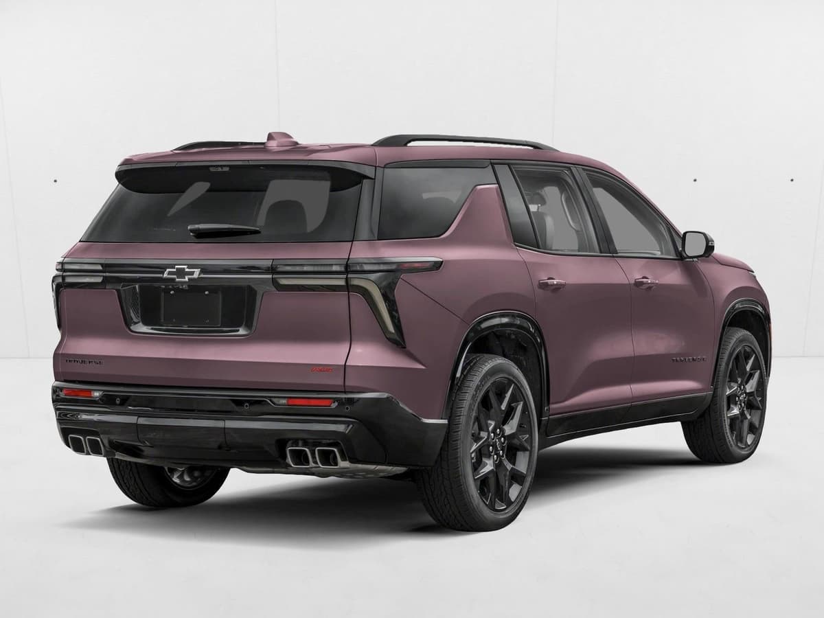 2026 Chevrolet Traverse - Image 2