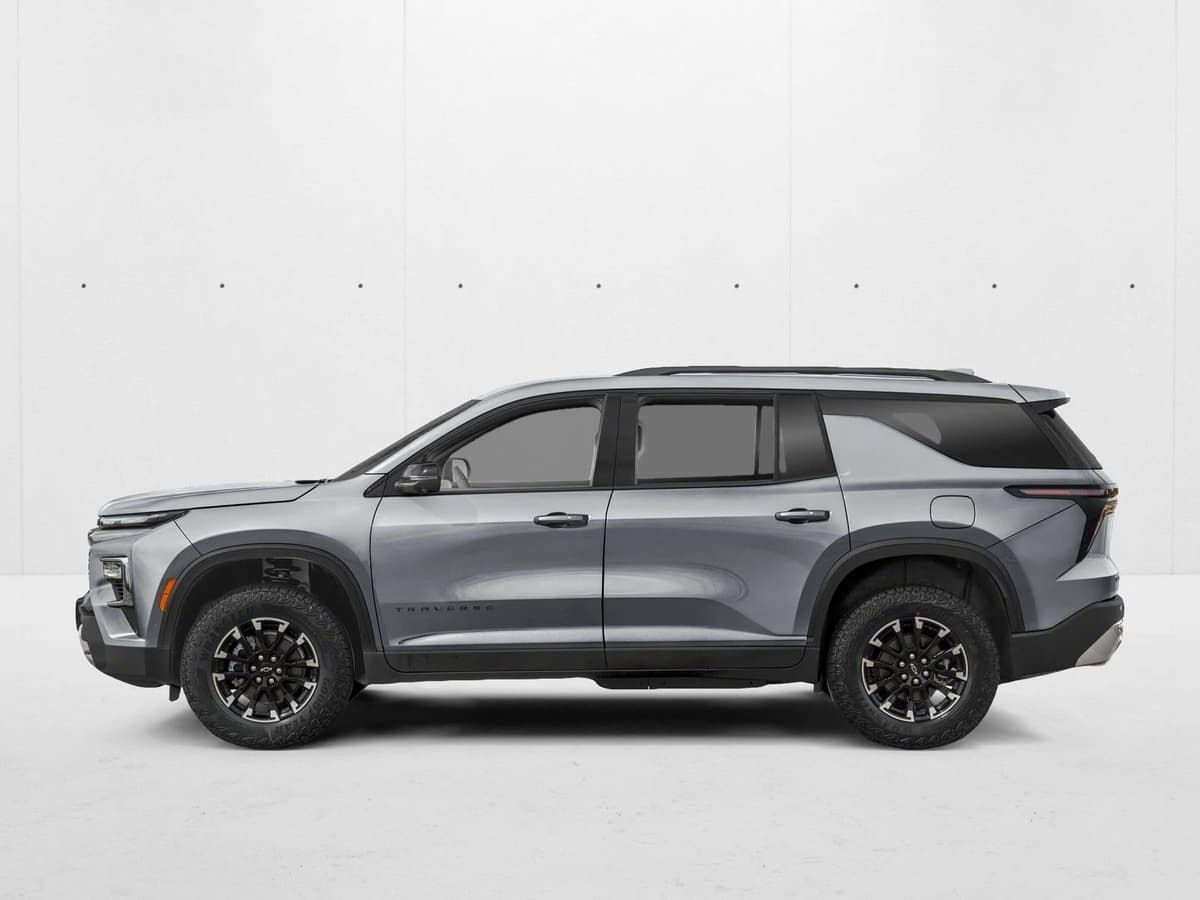 2026 Chevrolet Traverse - Image 3