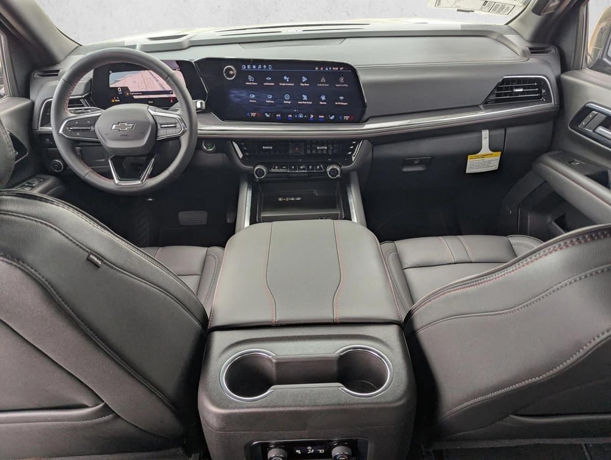 2026 Chevrolet Suburban - Image 15