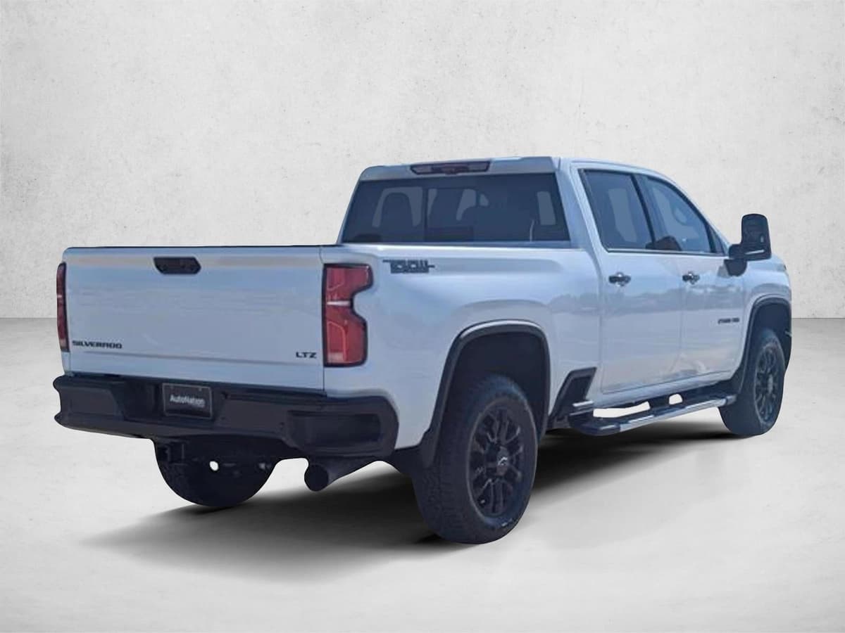2026 Chevrolet Silverado 2500 HD - Image 2