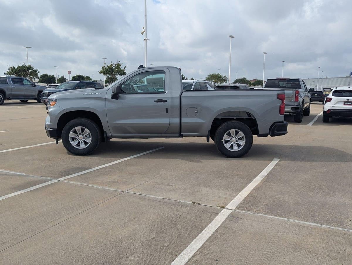 2026 Chevrolet Silverado 1500 - Image 5