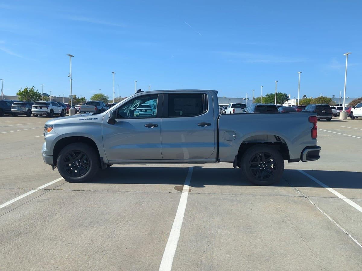 2026 Chevrolet Silverado 1500 - Image 5