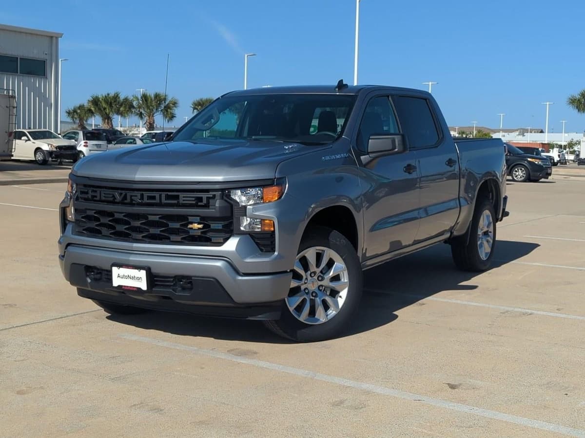 2026 Chevrolet Silverado 1500 - Image 1