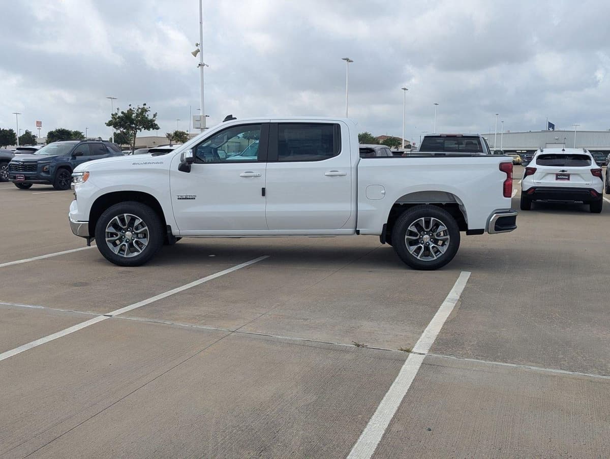 2026 Chevrolet Silverado 1500 - Image 5