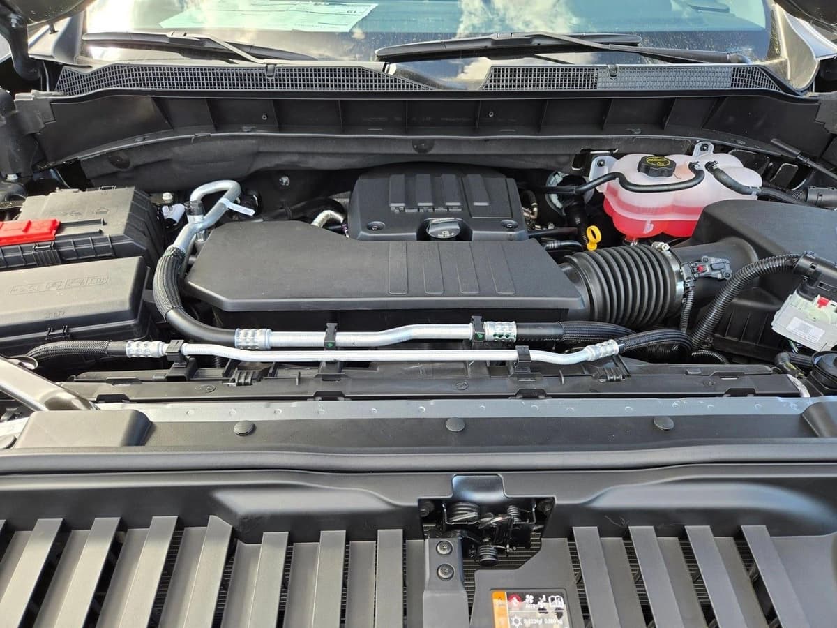 2026 Chevrolet Silverado 1500 - Image 17