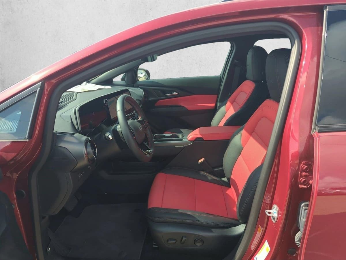 2025 Chevrolet Equinox EV - Image 4