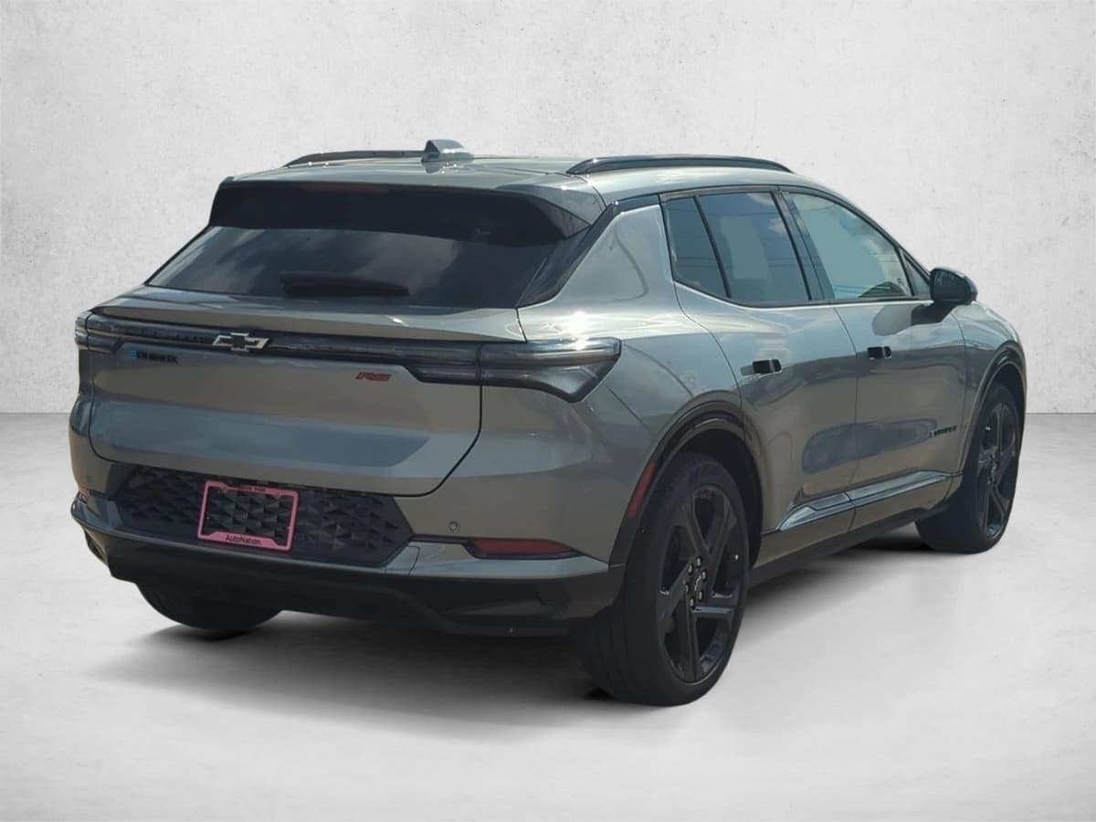 2025 Chevrolet Equinox EV - Image 2