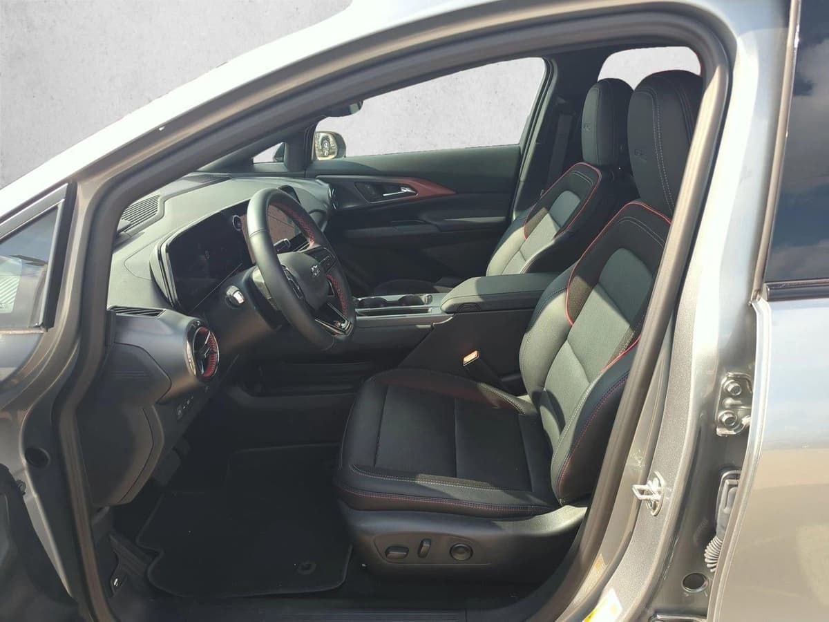 2025 Chevrolet Equinox EV - Image 4