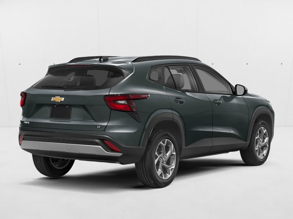 2026 Chevrolet Trax - Image 2