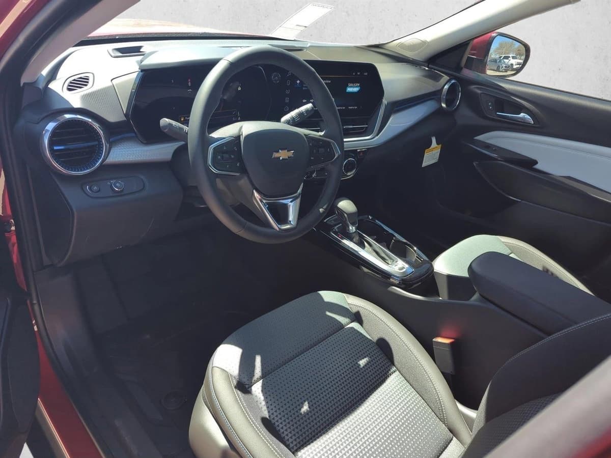 2026 Chevrolet Trax - Image 3