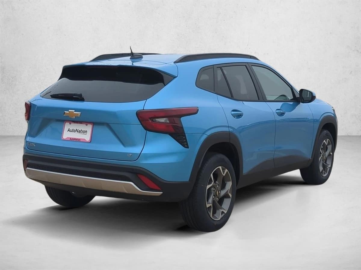 2026 Chevrolet Trax - Image 2