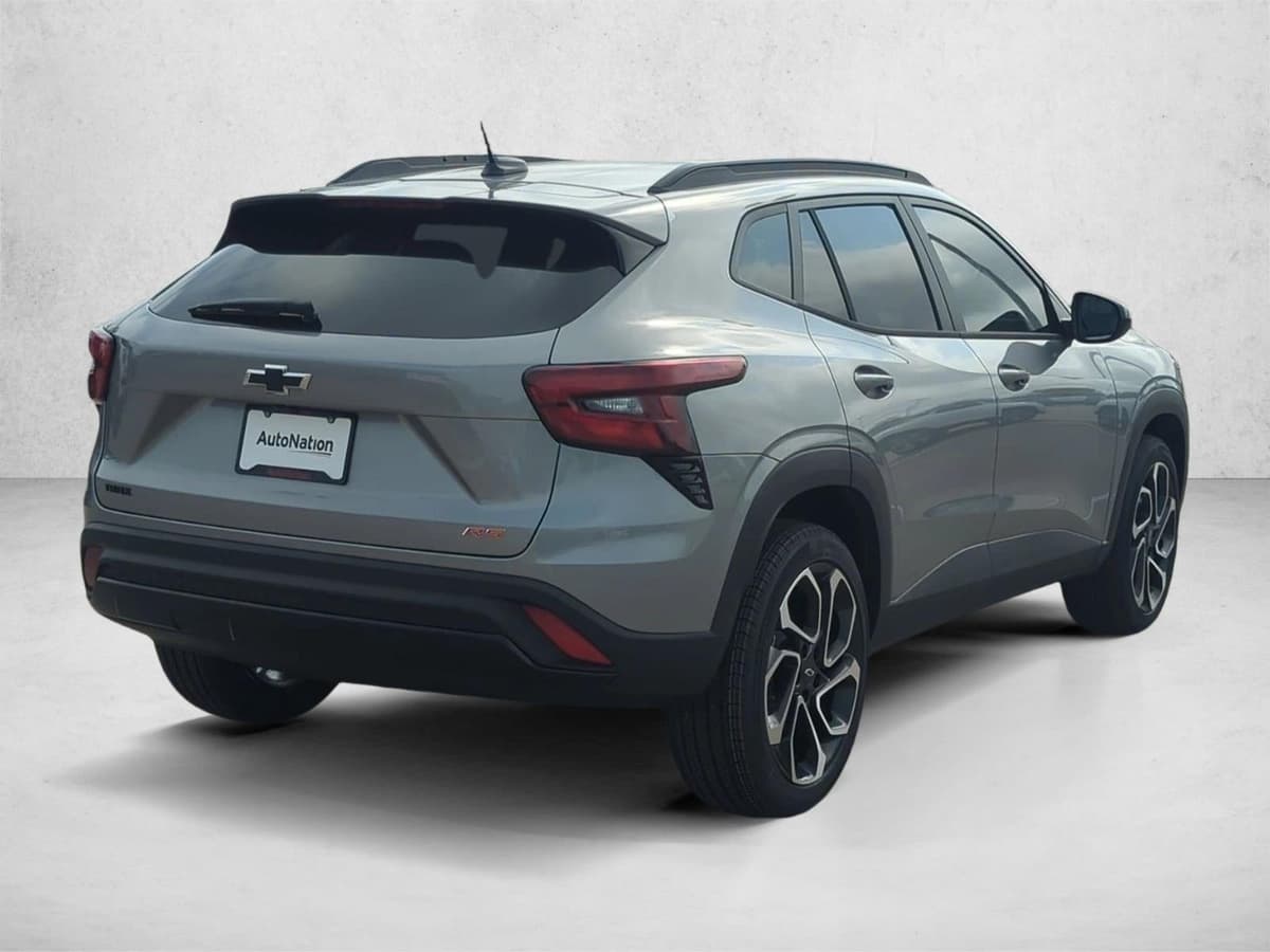 2026 Chevrolet Trax - Image 2