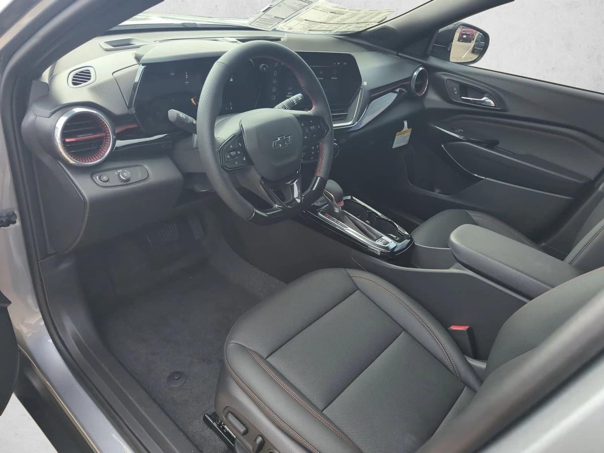 2026 Chevrolet Trax - Image 3