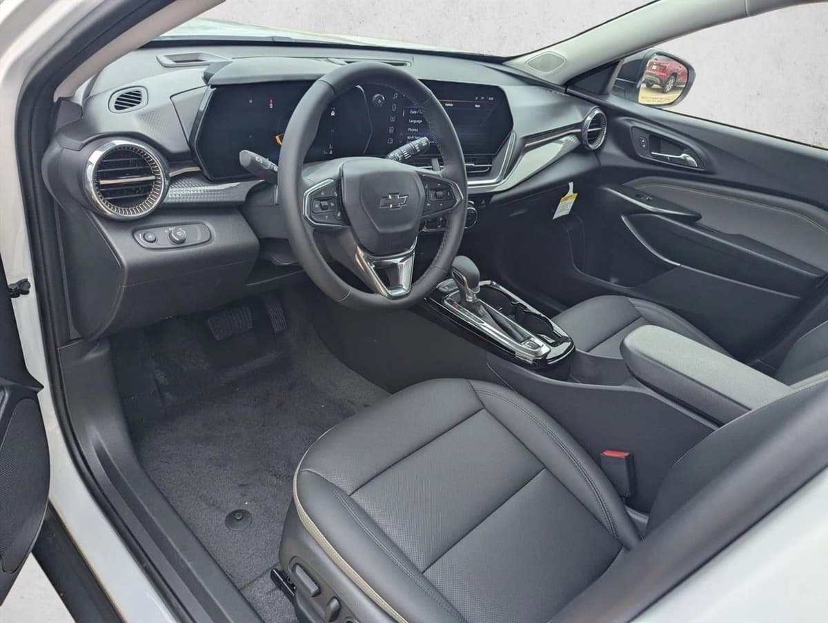 2026 Chevrolet Trax - Image 3
