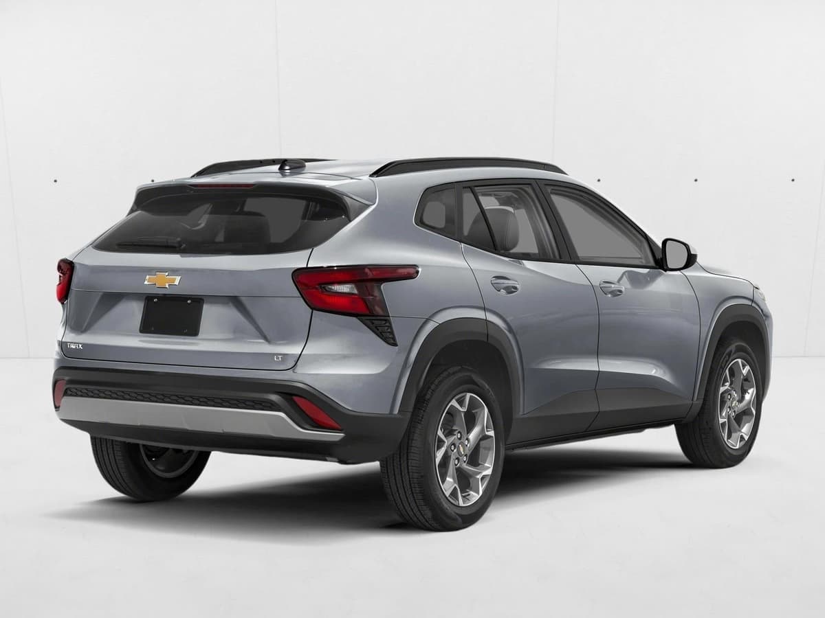 2026 Chevrolet Trax - Image 2