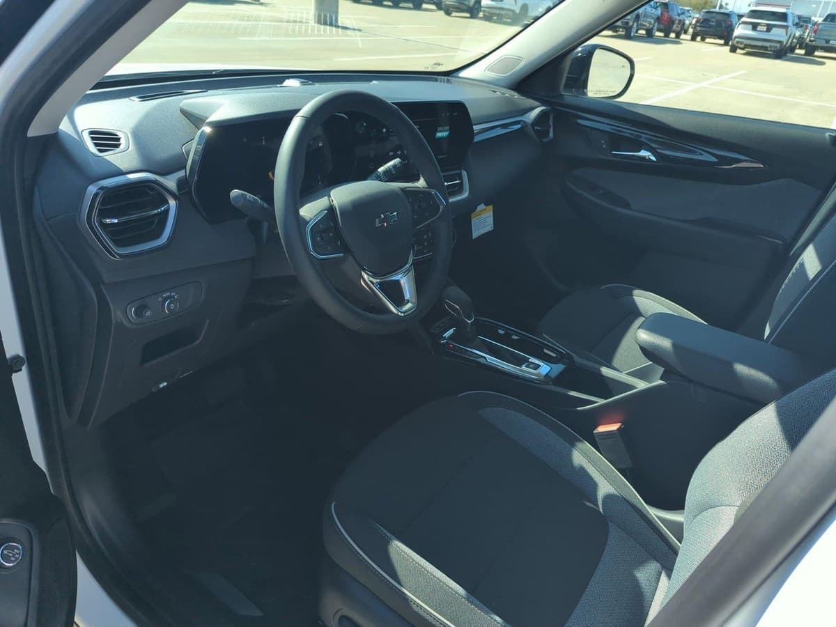 2026 Chevrolet Trailblazer - Image 3