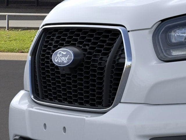 2026 Ford Transit-350 - Image 38