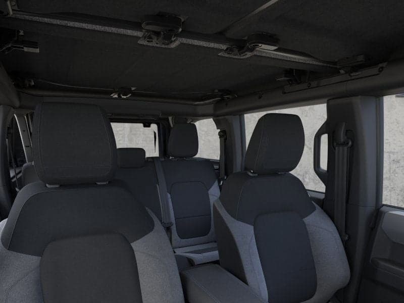 2026 Ford Bronco - Image 12