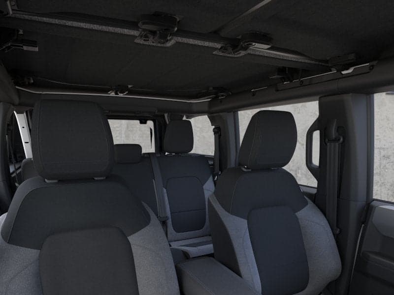 2026 Ford Bronco - Image 12