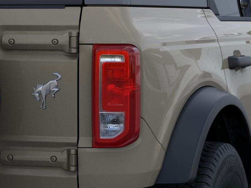 2026 Ford Bronco - Image 23