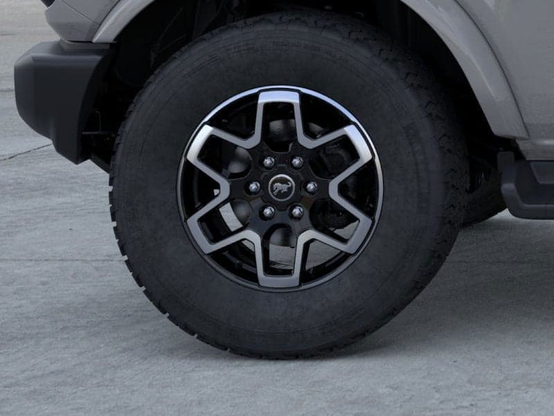 2026 Ford Bronco - Image 21