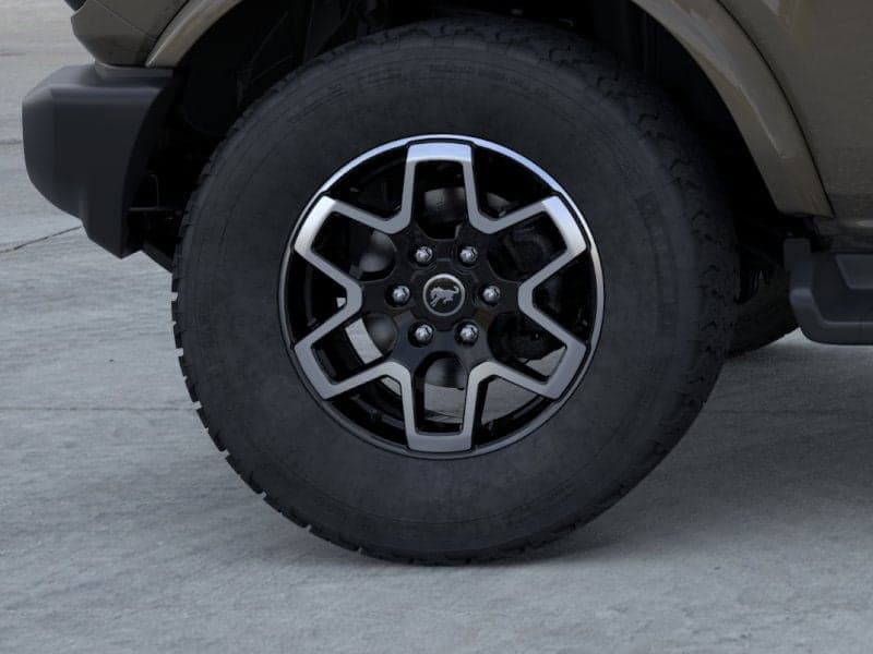 2026 Ford Bronco - Image 21