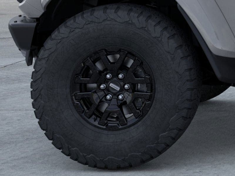 2026 Ford Bronco - Image 21