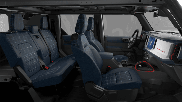 2026 Ford Bronco - Image 30
