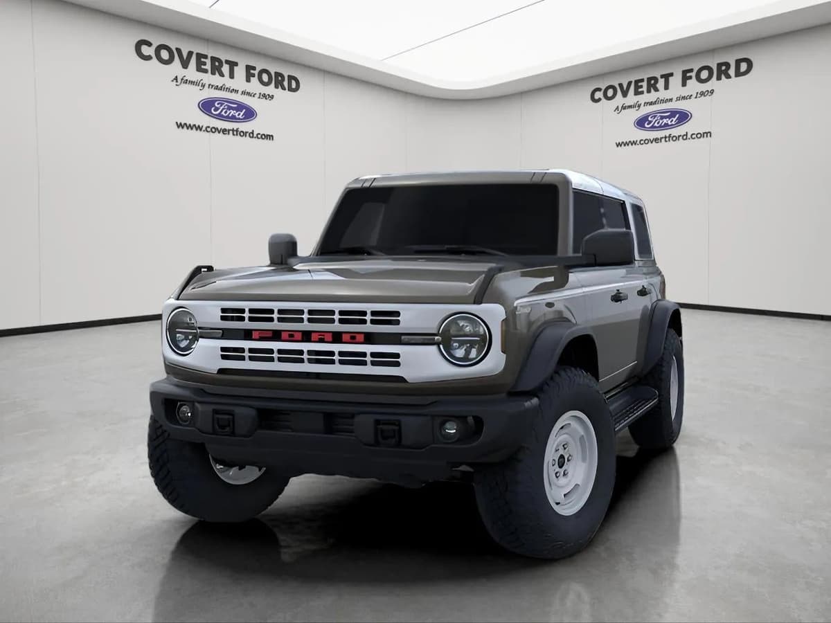 2026 Ford Bronco - Image 2