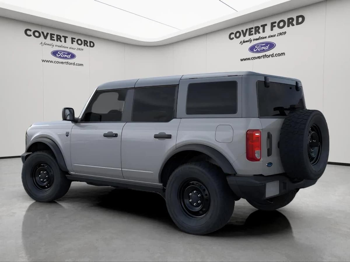 2026 Ford Bronco - Image 4