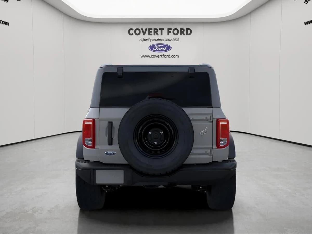 2026 Ford Bronco - Image 5