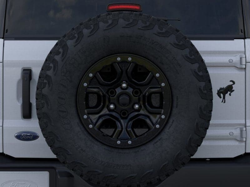2025 Ford Bronco - Image 24