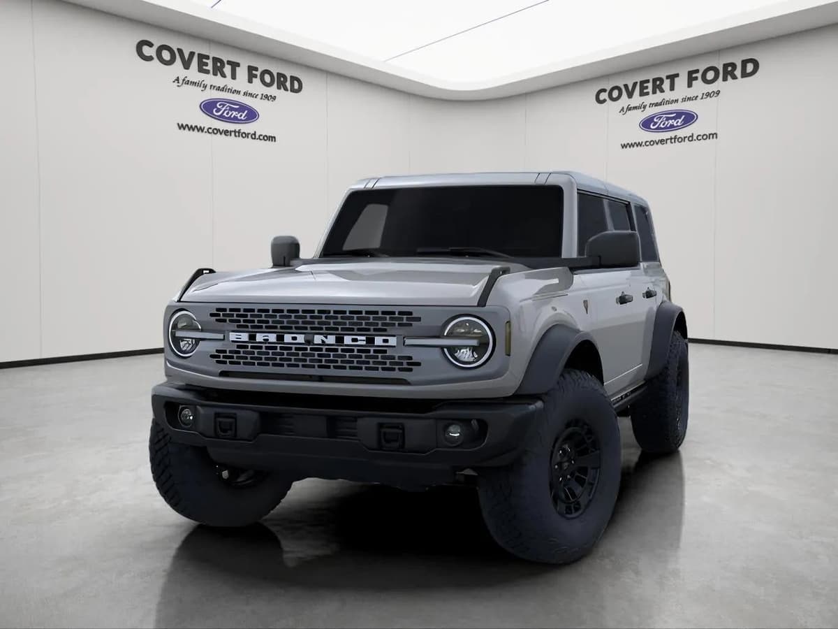 2026 Ford Bronco - Image 2