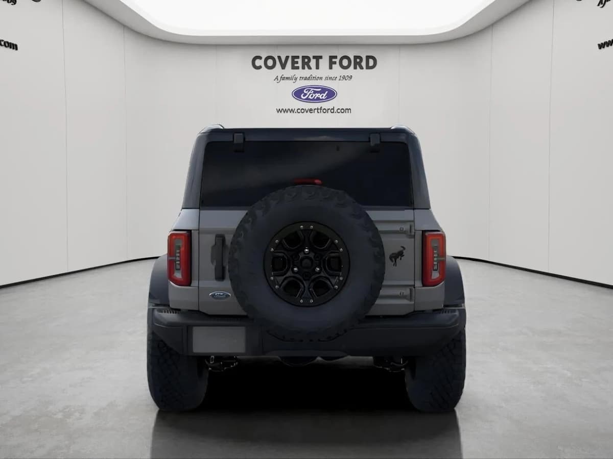 2026 Ford Bronco - Image 5
