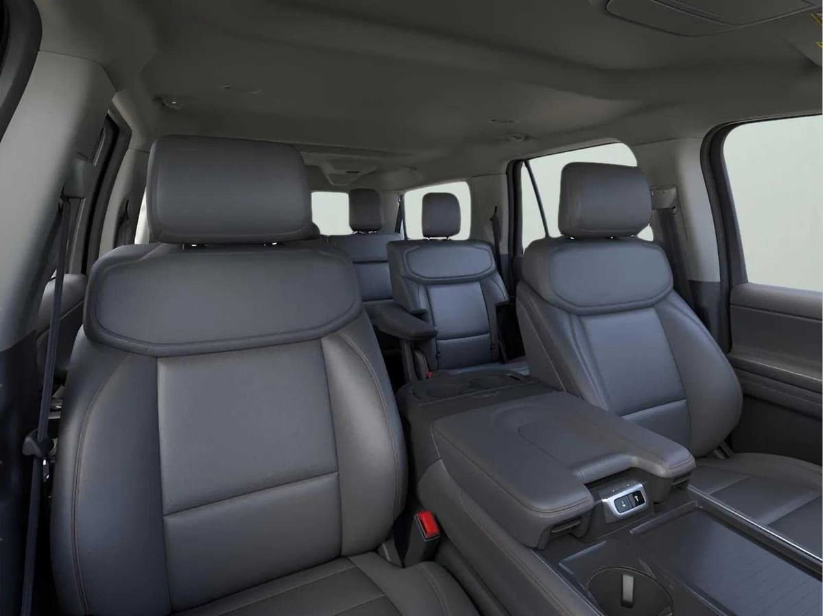 2026 Ford Expedition Max - Image 10