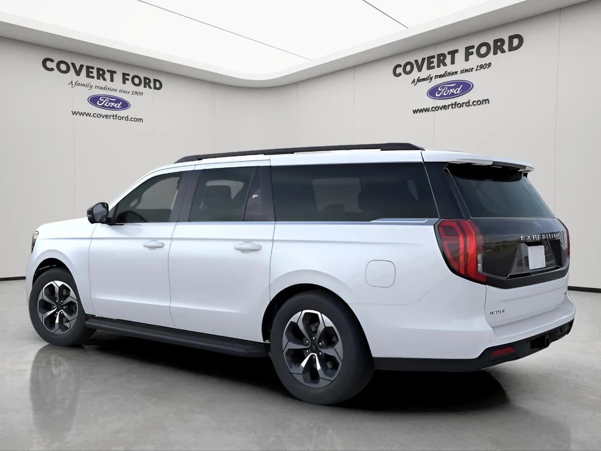 2026 Ford Expedition Max - Image 4