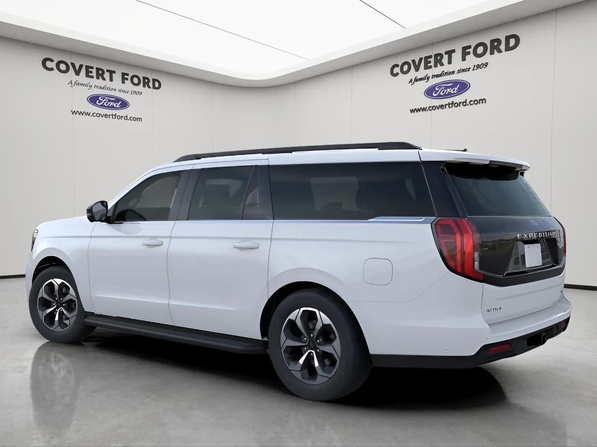 2026 Ford Expedition Max - Image 4