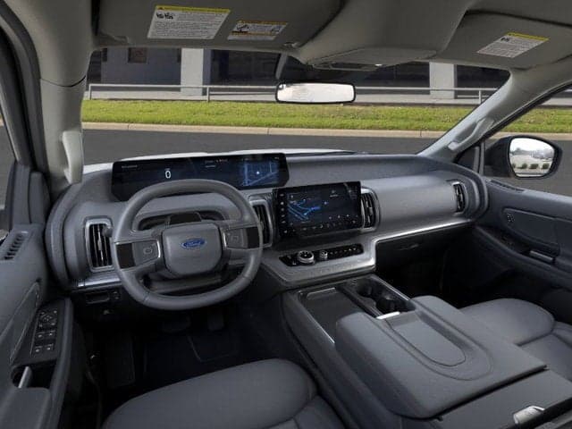2026 Ford Expedition Max - Image 32