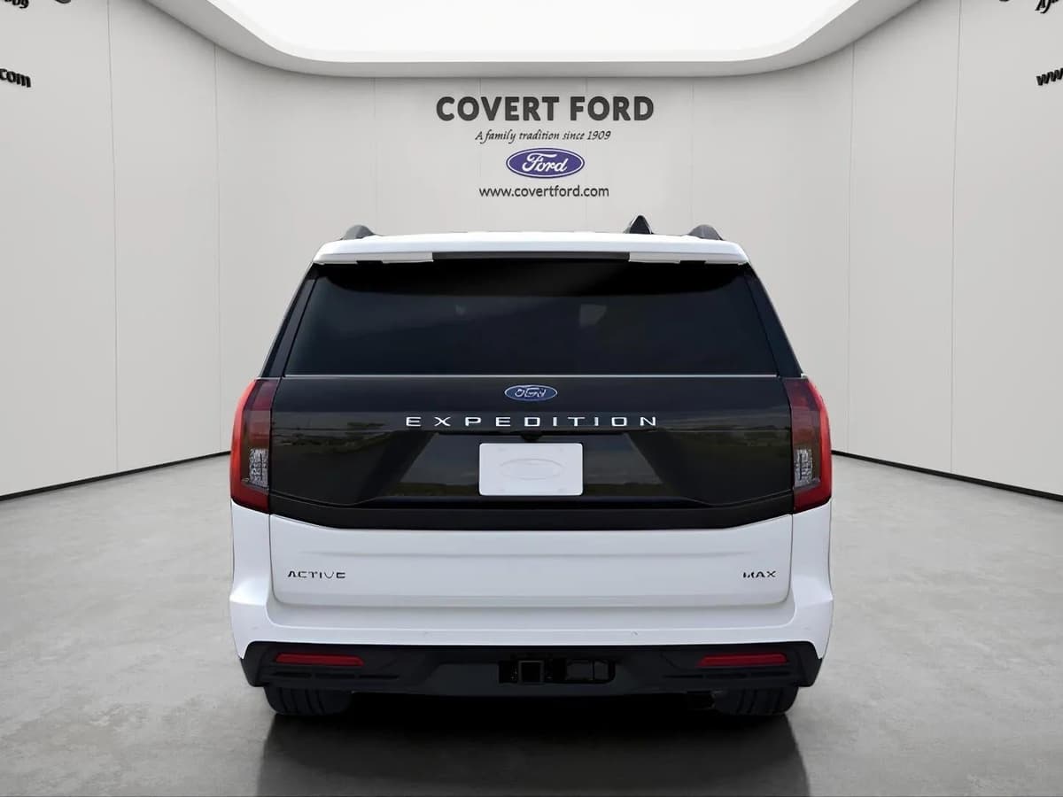 2026 Ford Expedition Max - Image 5