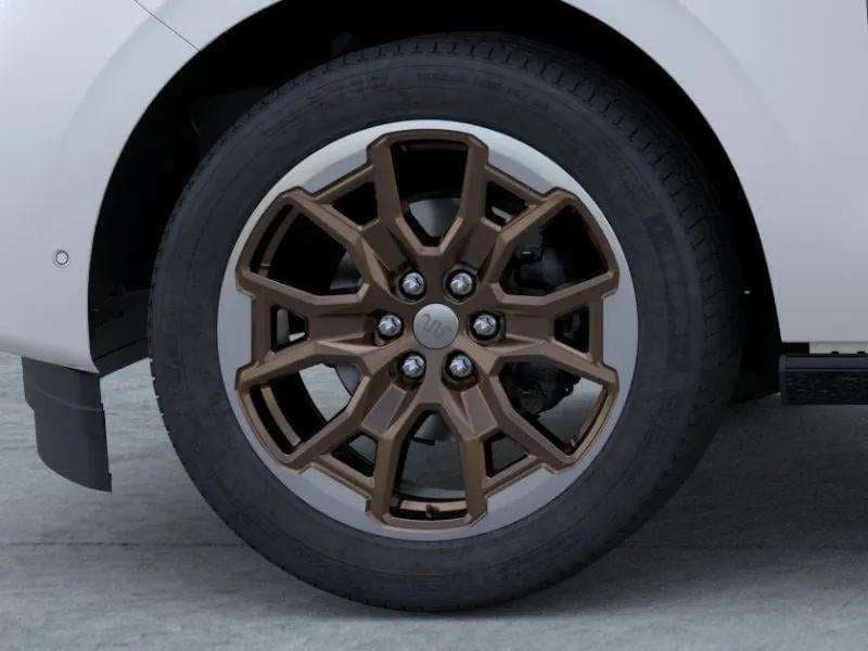 2026 Ford Expedition - Image 19