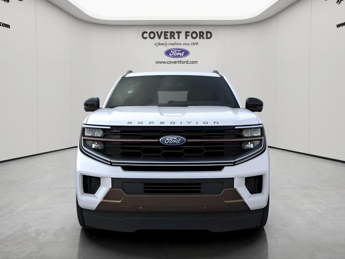 2026 Ford Expedition - Image 6