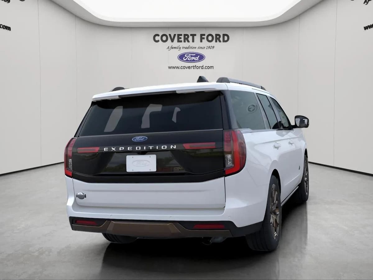 2026 Ford Expedition - Image 8