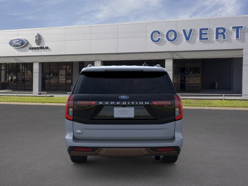 2026 Ford Expedition - Image 5